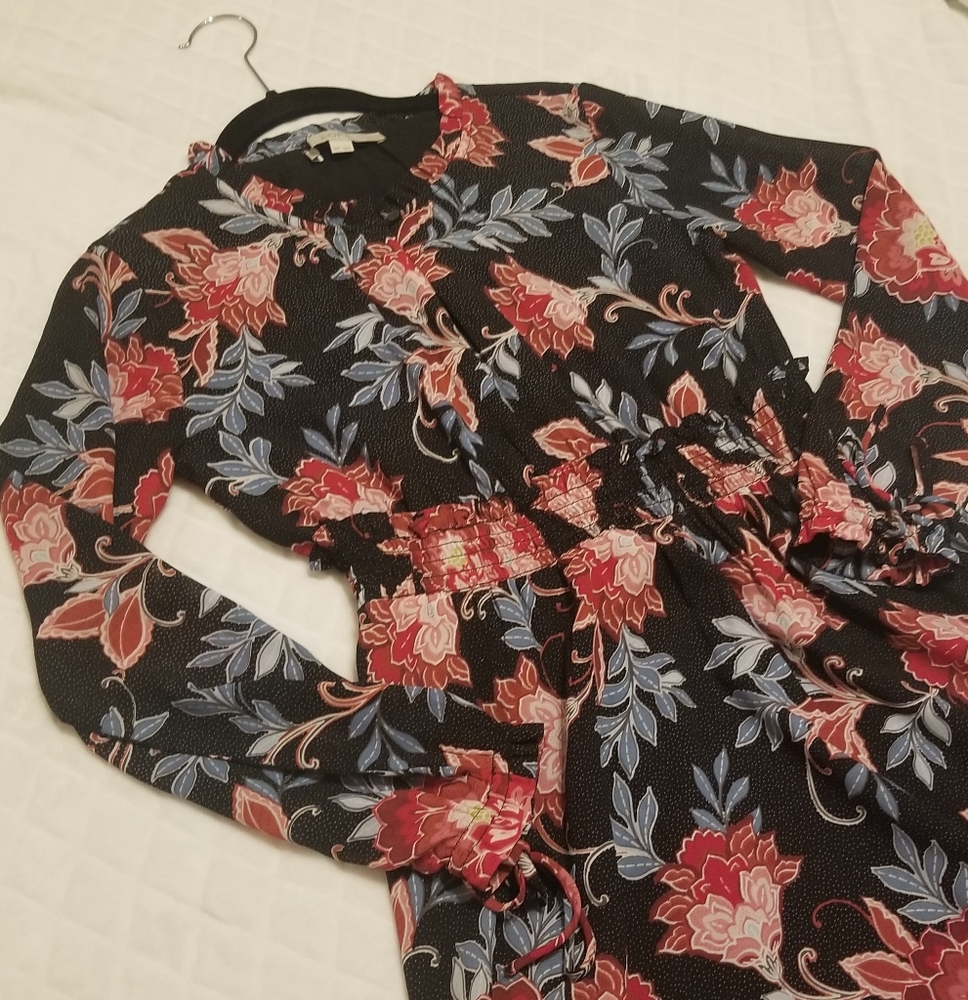 LOFT Floral Long-sleeve Short Dress